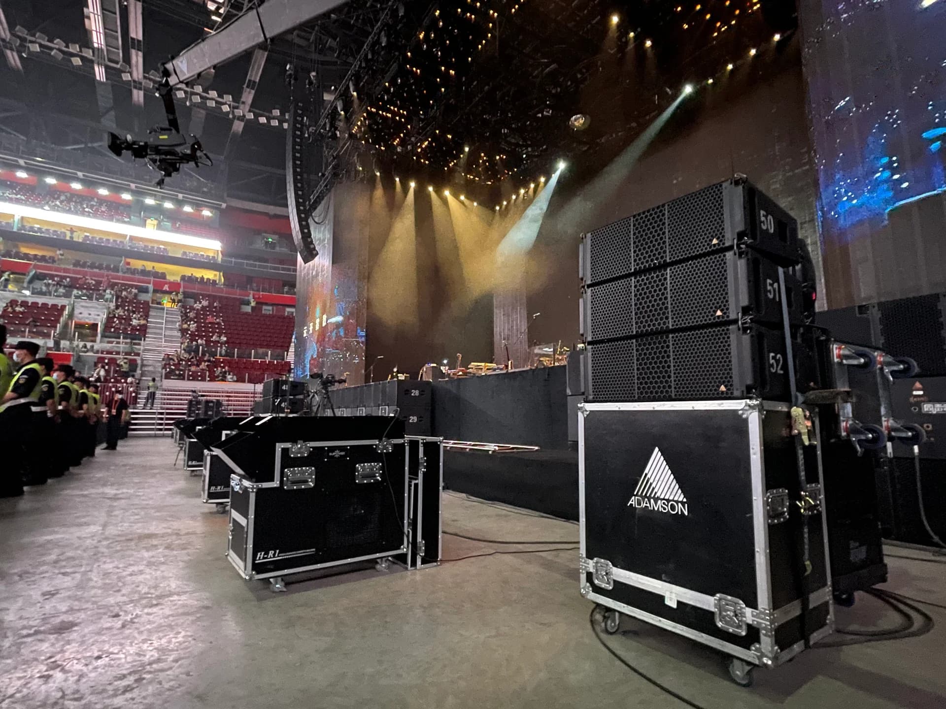 Xu Wei Closes Out Tour with Adamson