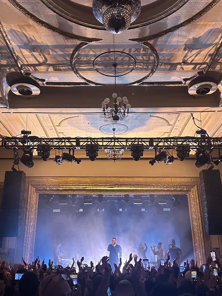 image of Adamson System Engineering speakers in Warsaw Theatre, Brooklyn